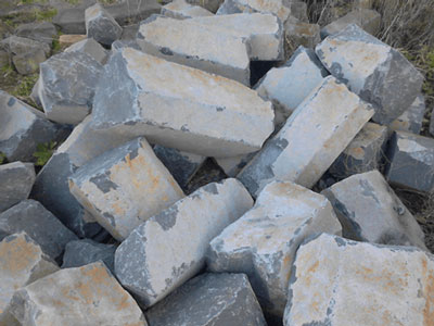 Basalte : orgues bruts Basalte : orgues bruts